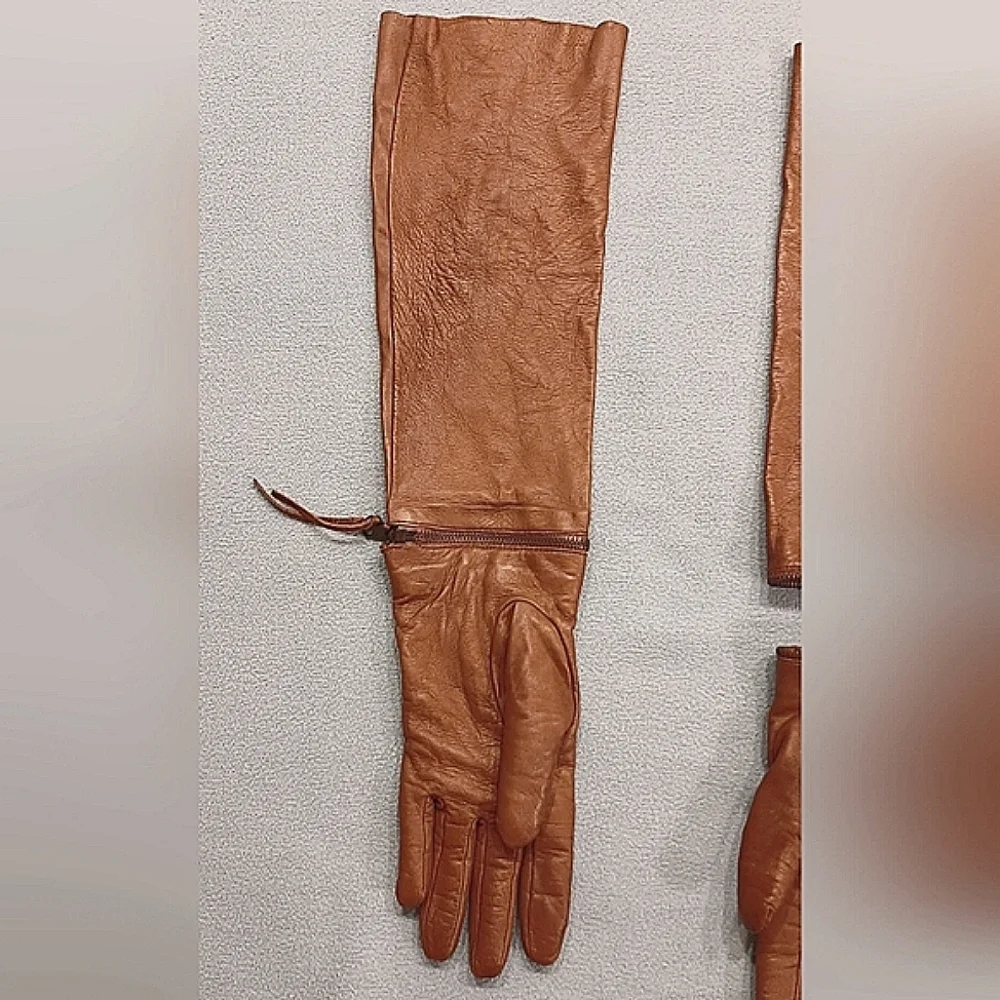 IMONI | Brown Leather, Adjustable Gloves